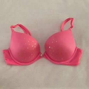 34B Victoria’s Secret very sexy push-up bra
